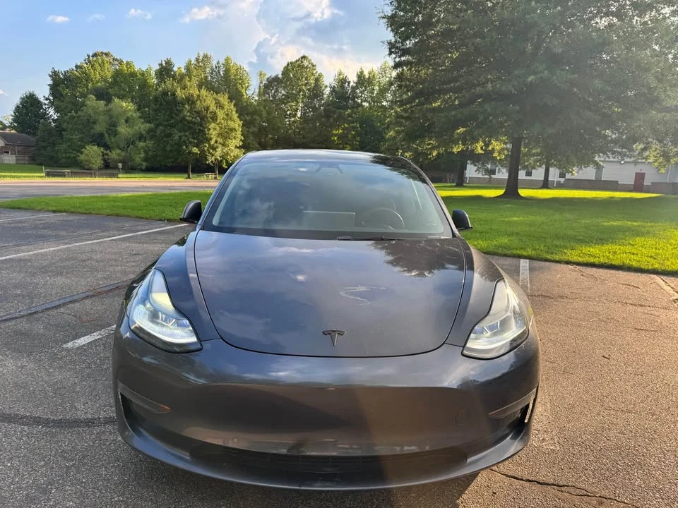 2021 Tesla Model 3 - Image 2 of 20