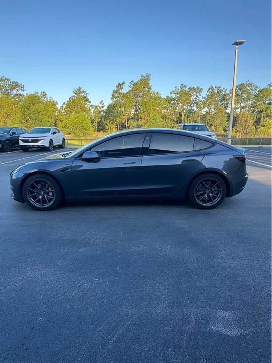 2021 Tesla Model 3 - Image 7 of 16