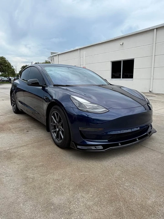 2021 Tesla Model 3 - Image 3 of 11
