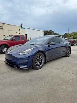 2021 Tesla Model 3 Standard Range Plus Sedan 4D