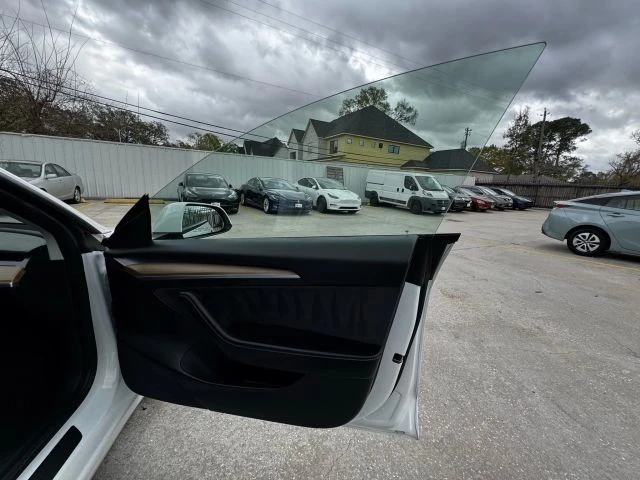 2021 Tesla Model 3 - Image 18 of 21