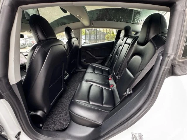 2021 Tesla Model 3 - Image 7 of 21