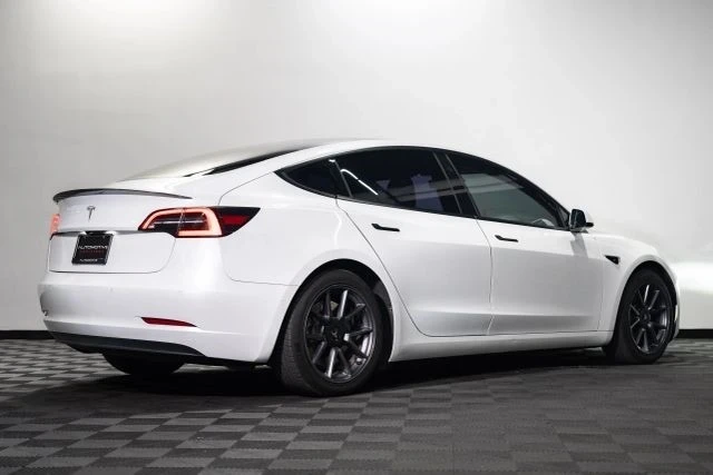 2021 Tesla Model 3 - Image 14 of 21