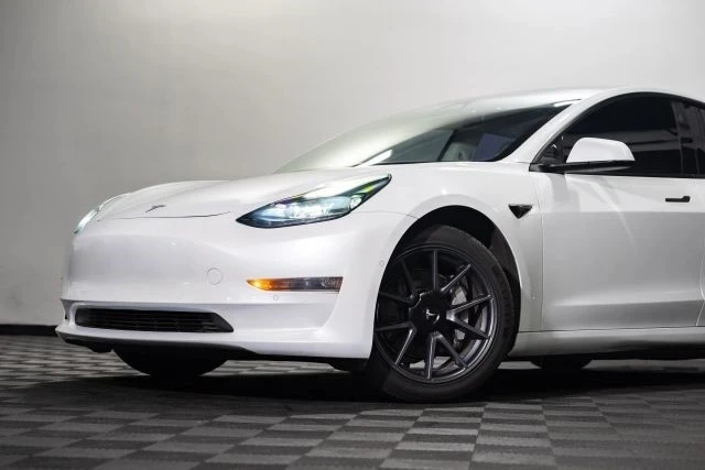 2021 Tesla Model 3 - Image 10 of 21