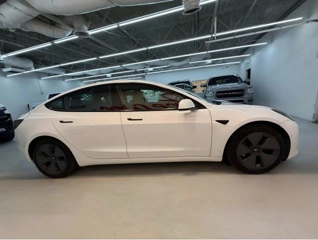2021 Tesla Model 3 - Image 7 of 21