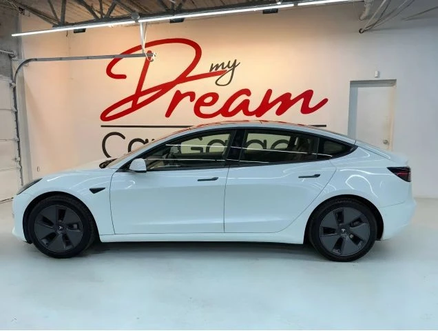 2021 Tesla Model 3 - Image 3 of 21