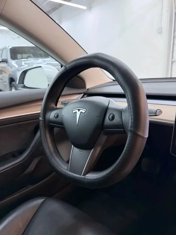 2021 Tesla Model 3 - Image 19 of 21