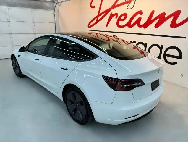 2021 Tesla Model 3 - Image 4 of 21