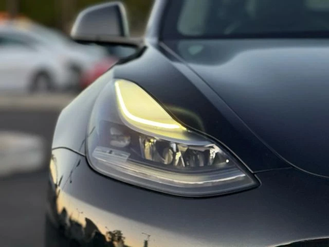 2021 Tesla Model 3 - Image 6 of 12