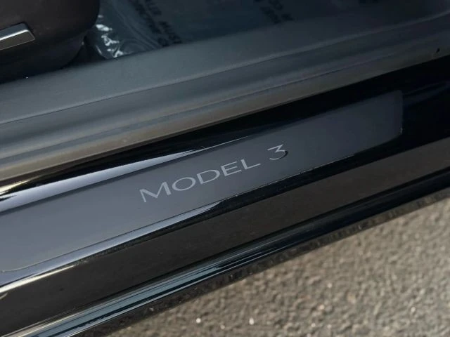 2021 Tesla Model 3 - Image 14 of 21