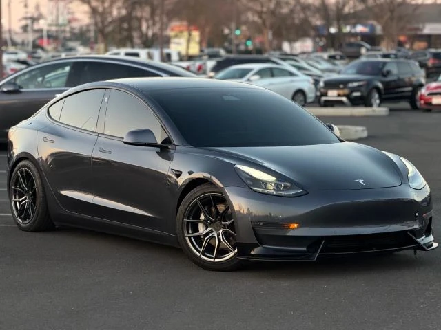 2021 Tesla Model 3 - Image 3 of 12