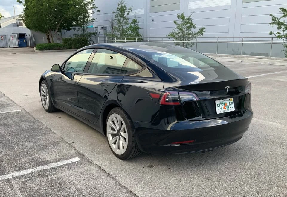 2021 Tesla Model 3 - Image 7 of 19