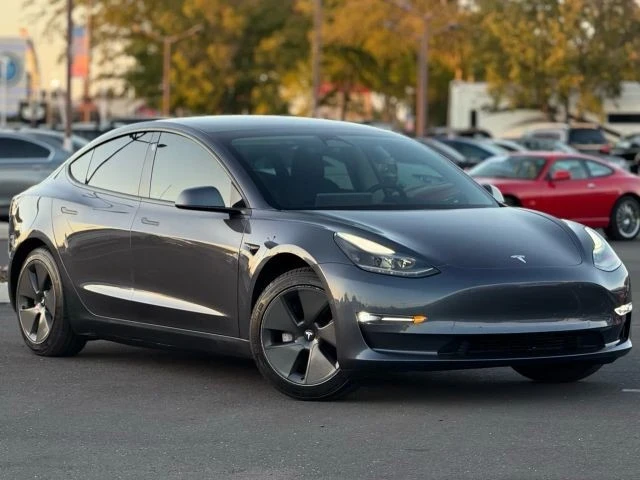 2021 Tesla Model 3 - Image 3 of 21