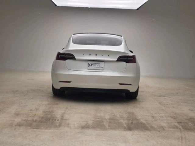 2021 Tesla Model 3 - Image 8 of 21