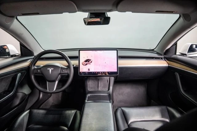 2021 Tesla Model 3 - Image 3 of 21