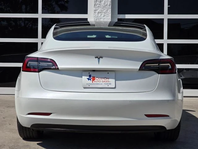 2021 Tesla Model 3 - Image 5 of 21