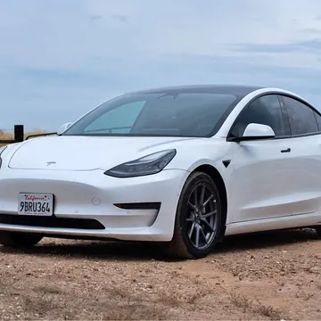 2021 Tesla Model 3 Standard Sedan 4D