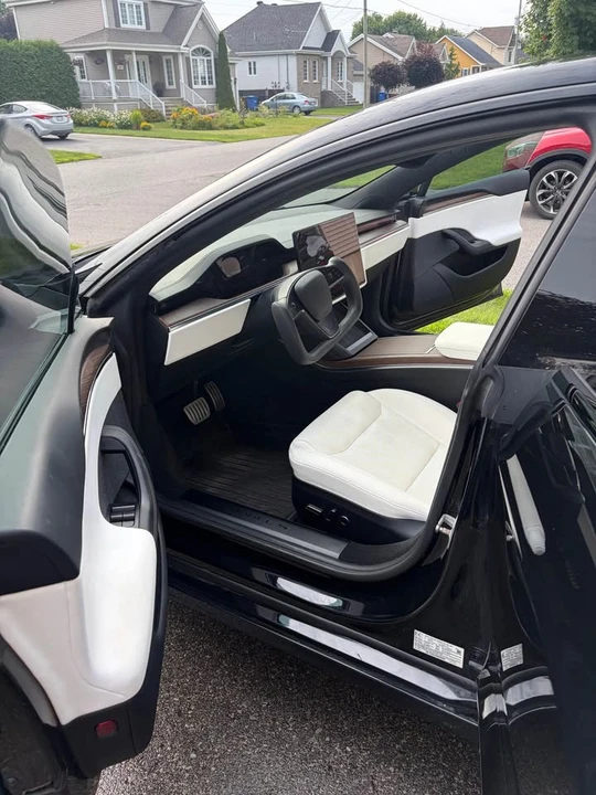2021 Tesla Model S Plaid - Image 7 of 15