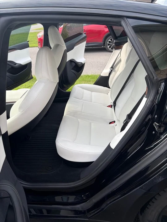 2021 Tesla Model S Plaid - Image 11 of 15