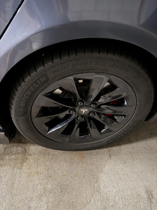 2021 Tesla Model S - Image 30 of 31