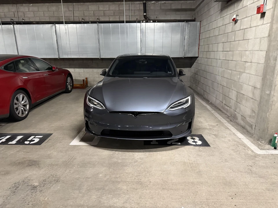 2021 Tesla Model S - Image 11 of 31