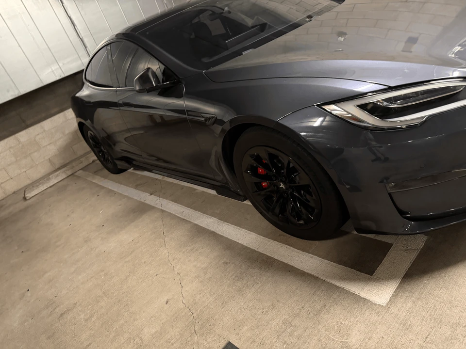 2021 Tesla Model S - Image 16 of 31
