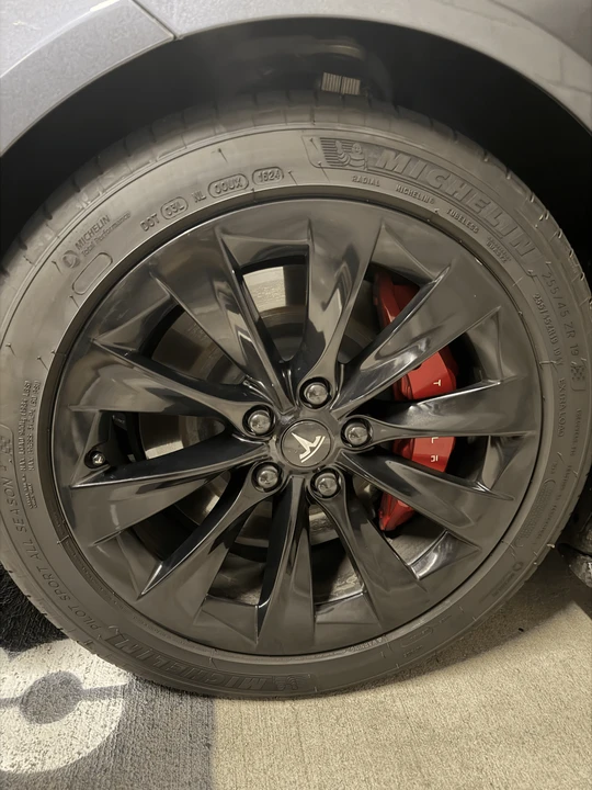 2021 Tesla Model S - Image 28 of 31