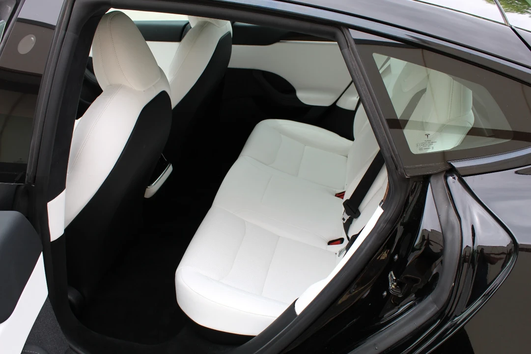 2021 Tesla Model S - Image 11 of 14