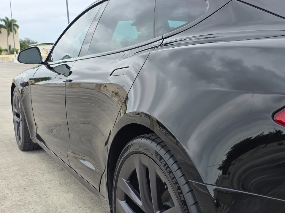 2021 Tesla Model S - Image 12 of 21