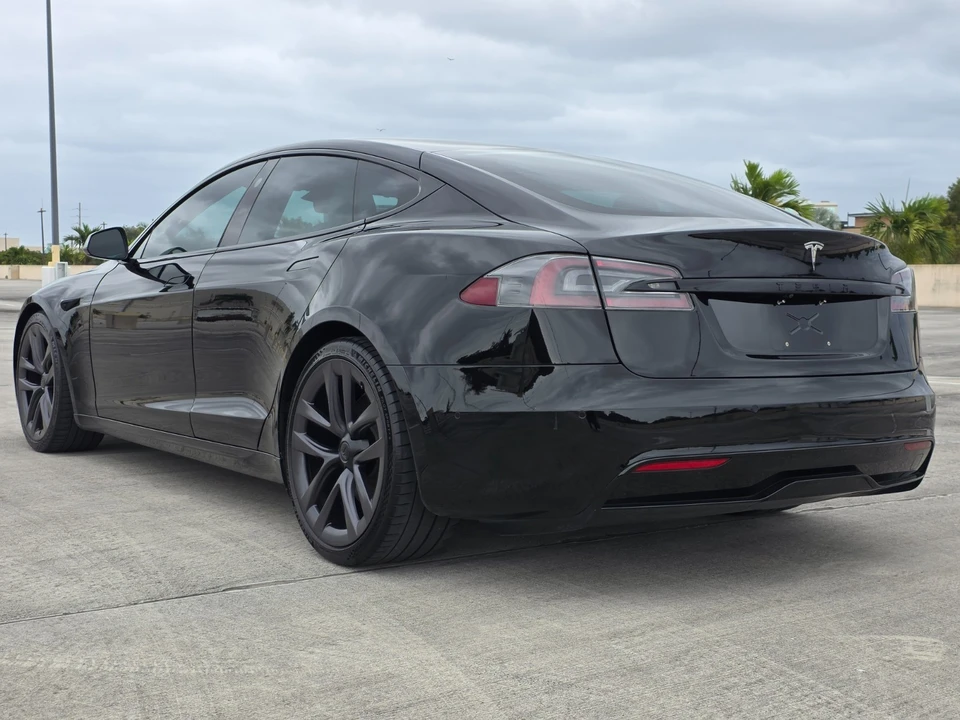 2021 Tesla Model S - Image 11 of 21