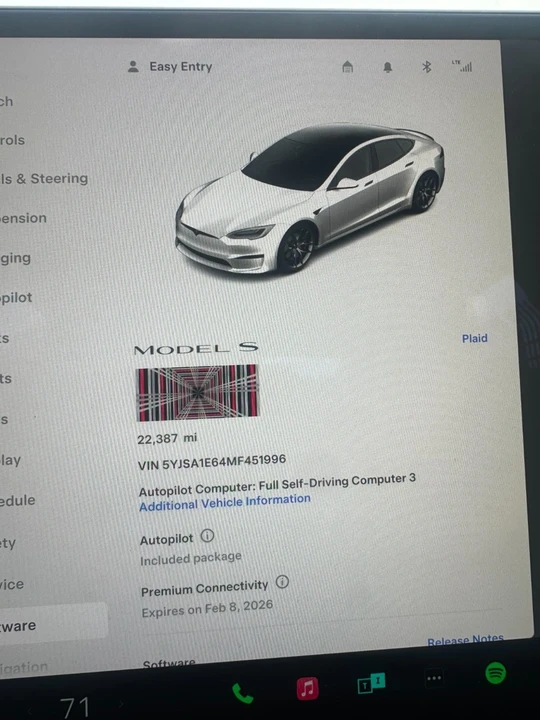 2021 Tesla Model S - Image 13 of 17