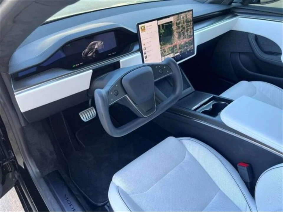 2021 Tesla Model S Plaid - Image 5 of 14