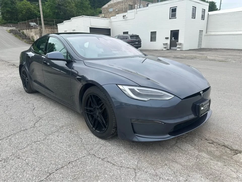 2021 Tesla Model S - Image 2 of 12
