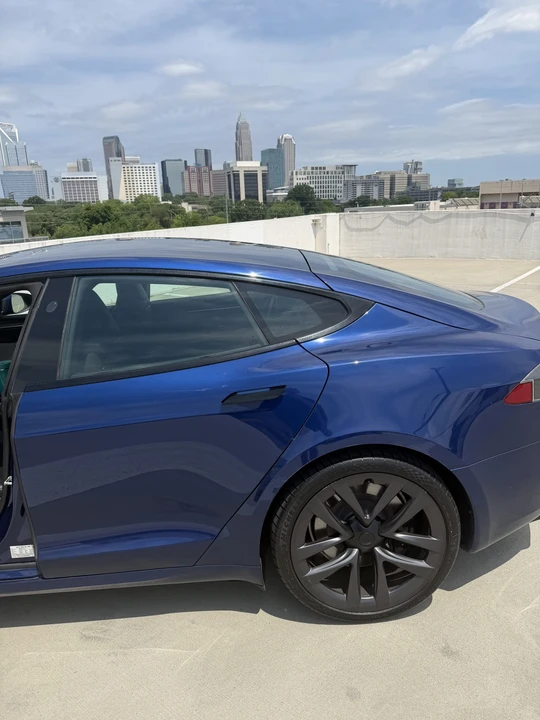 2021 Tesla Model S - Image 27 of 31