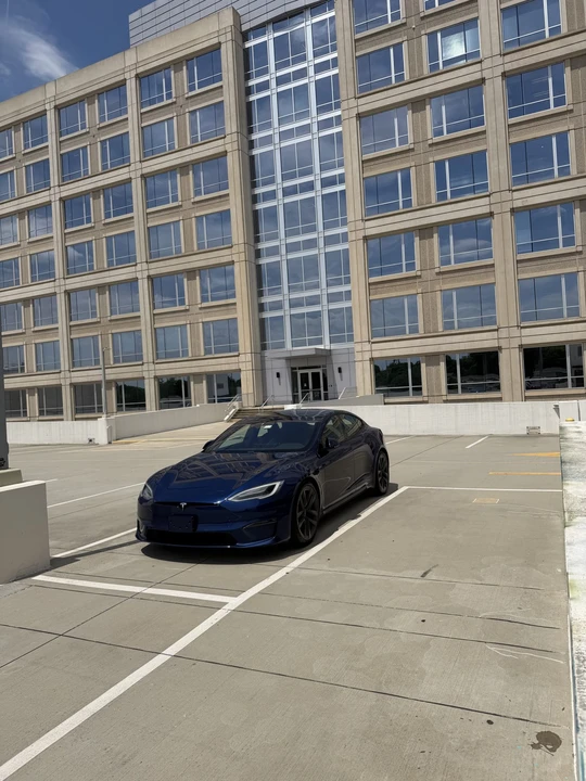 2021 Tesla Model S - Image 4 of 31