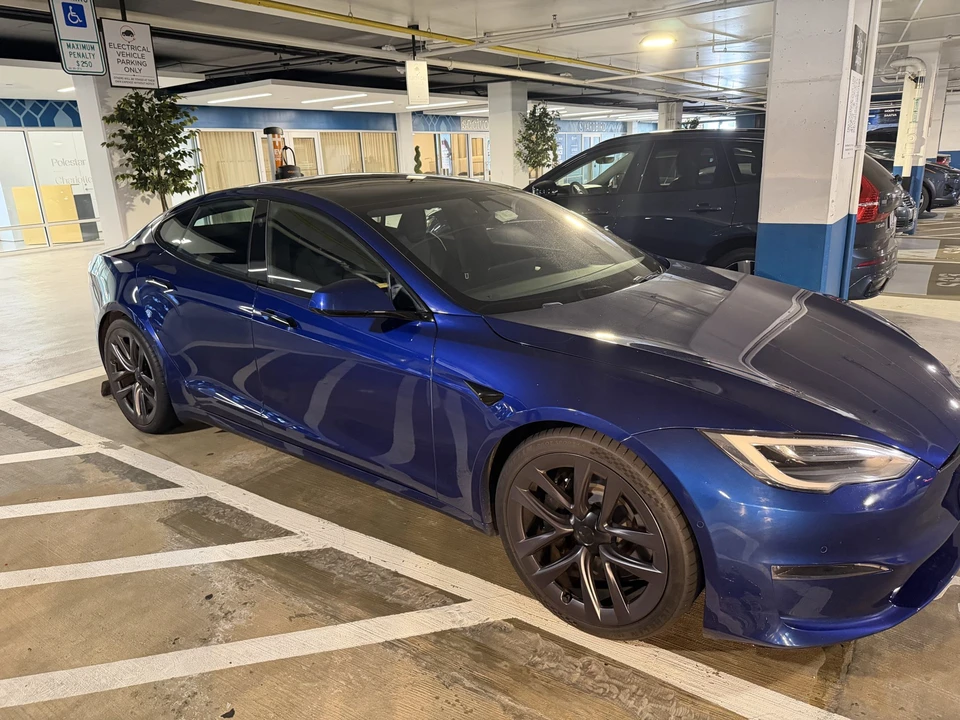 2021 Tesla Model S - Image 11 of 31