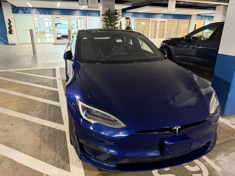 2021 Tesla Model S - Image 8 of 31