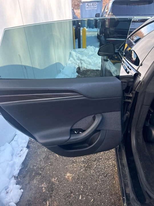 2021 Tesla Model S - Image 12 of 12