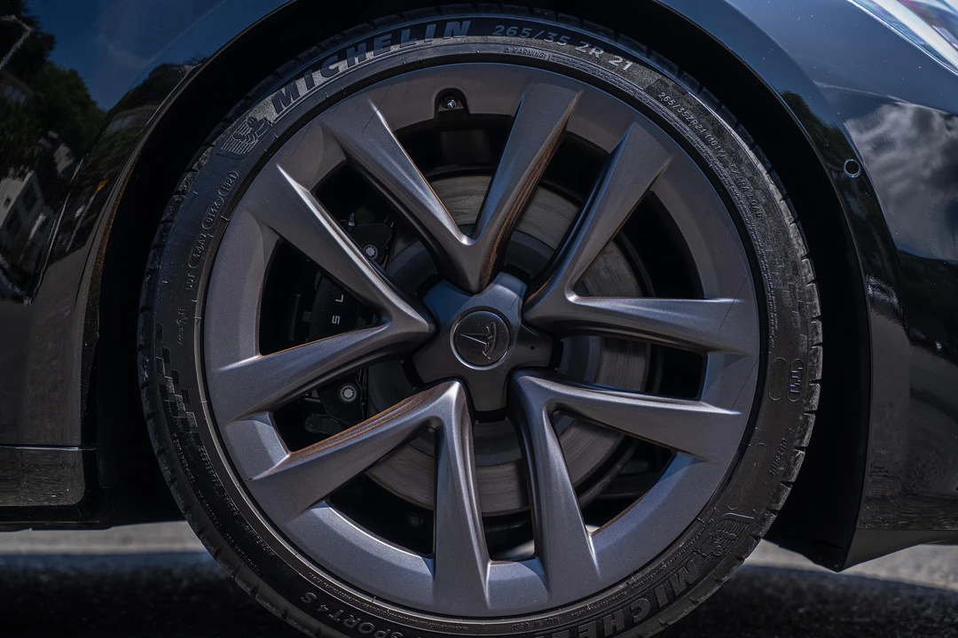 2021 Tesla Model S - Image 16 of 31