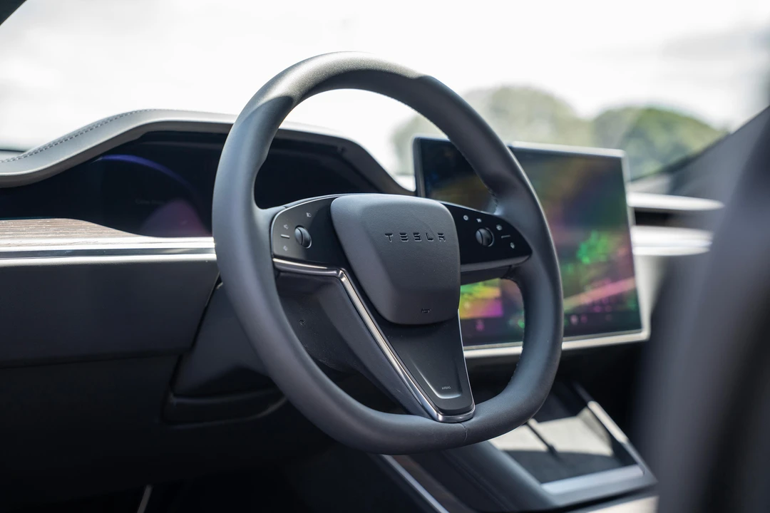 2021 Tesla Model S - Image 24 of 31