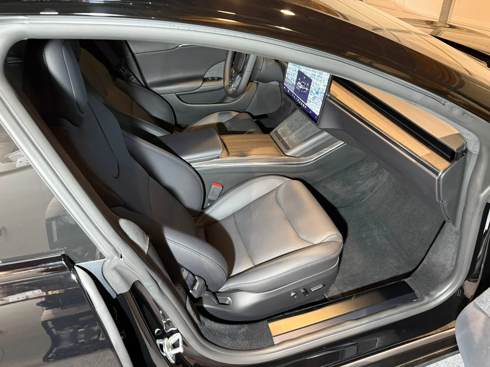 2021 Tesla Model S - Image 21 of 31