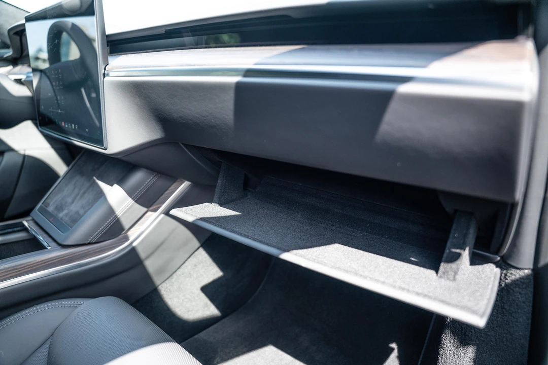 2021 Tesla Model S - Image 27 of 31