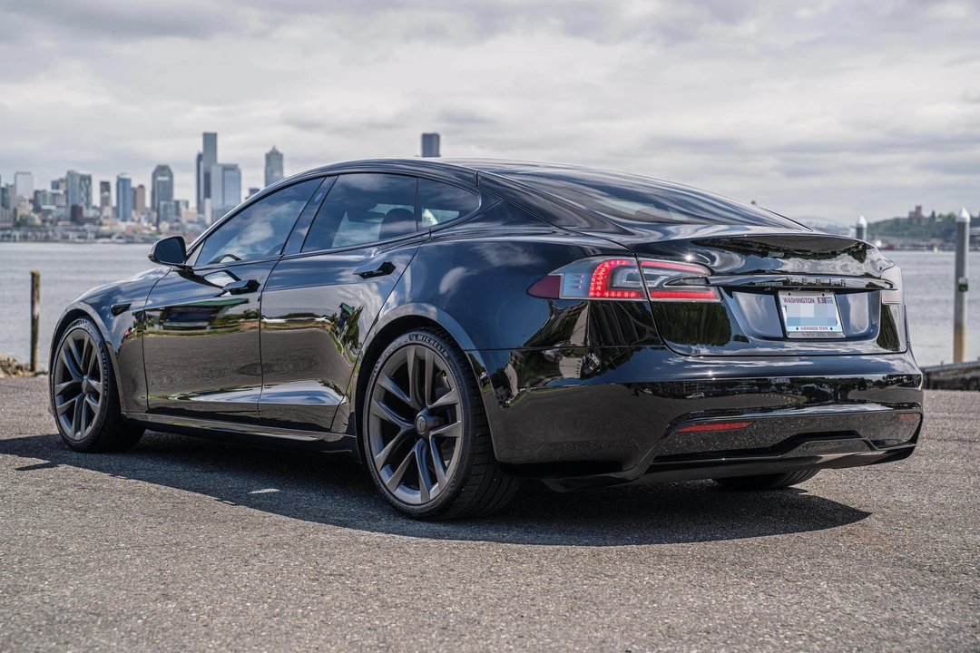 2021 Tesla Model S - Image 4 of 31
