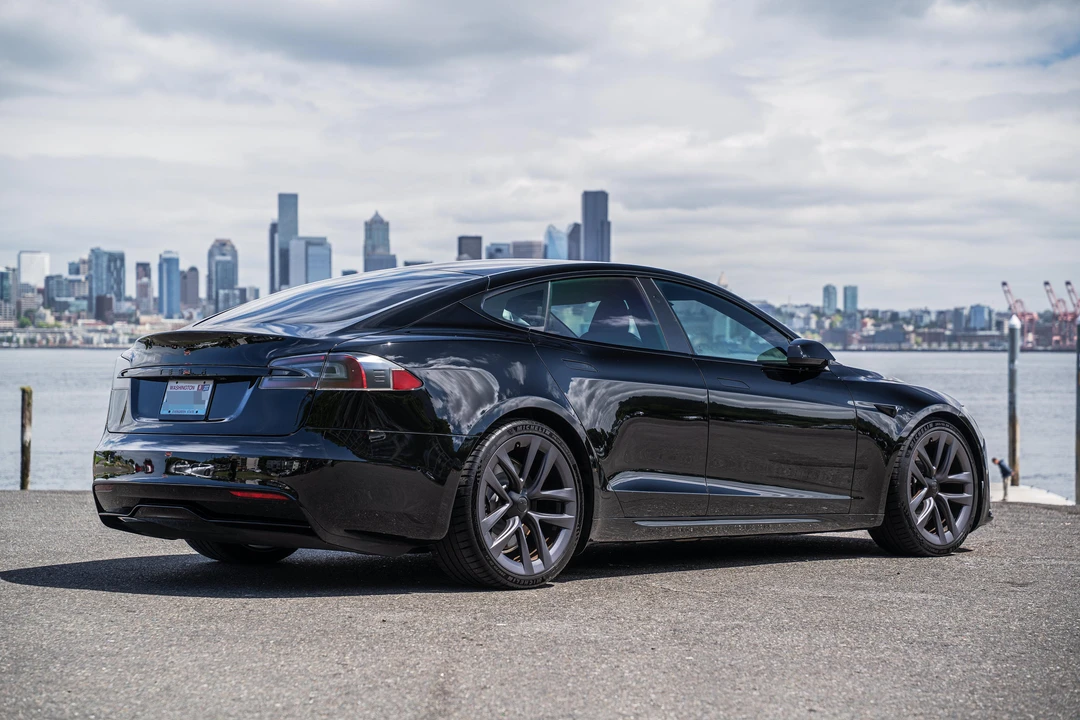 2021 Tesla Model S - Image 7 of 31