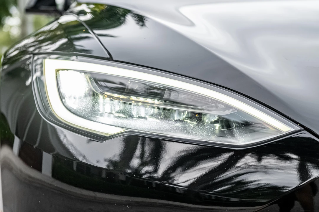 2021 Tesla Model S - Image 12 of 31