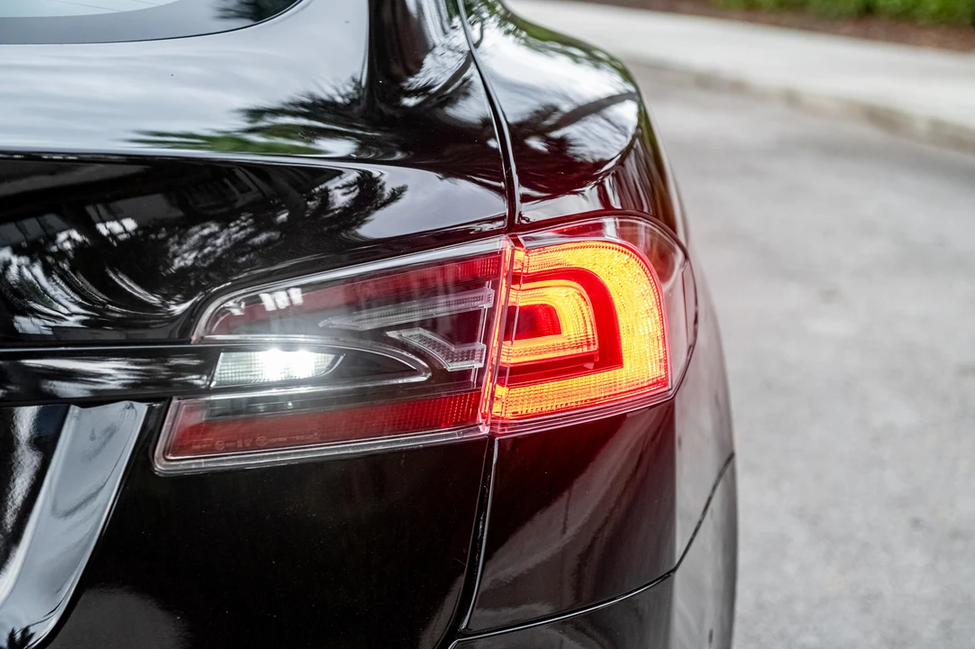 2021 Tesla Model S - Image 31 of 31