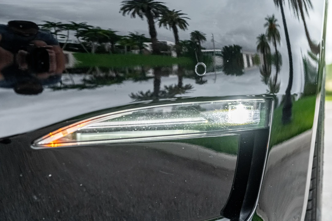 2021 Tesla Model S - Image 17 of 31
