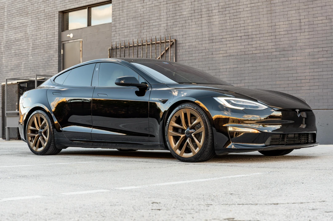 2021 Tesla Model S - Image 10 of 31