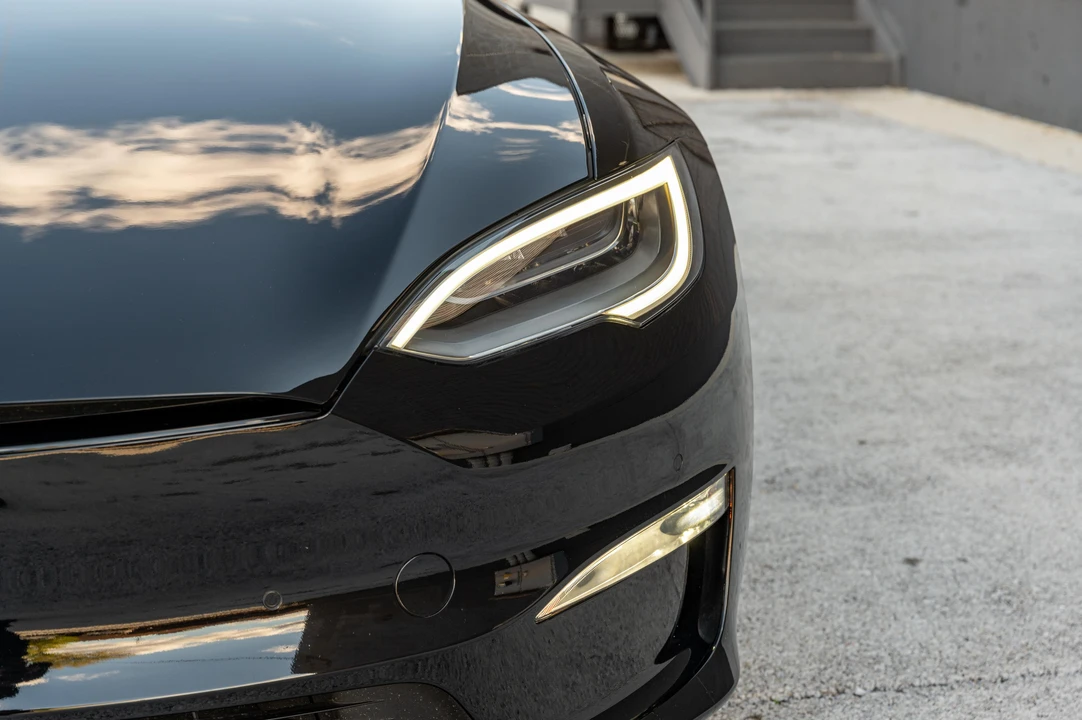 2021 Tesla Model S - Image 16 of 31