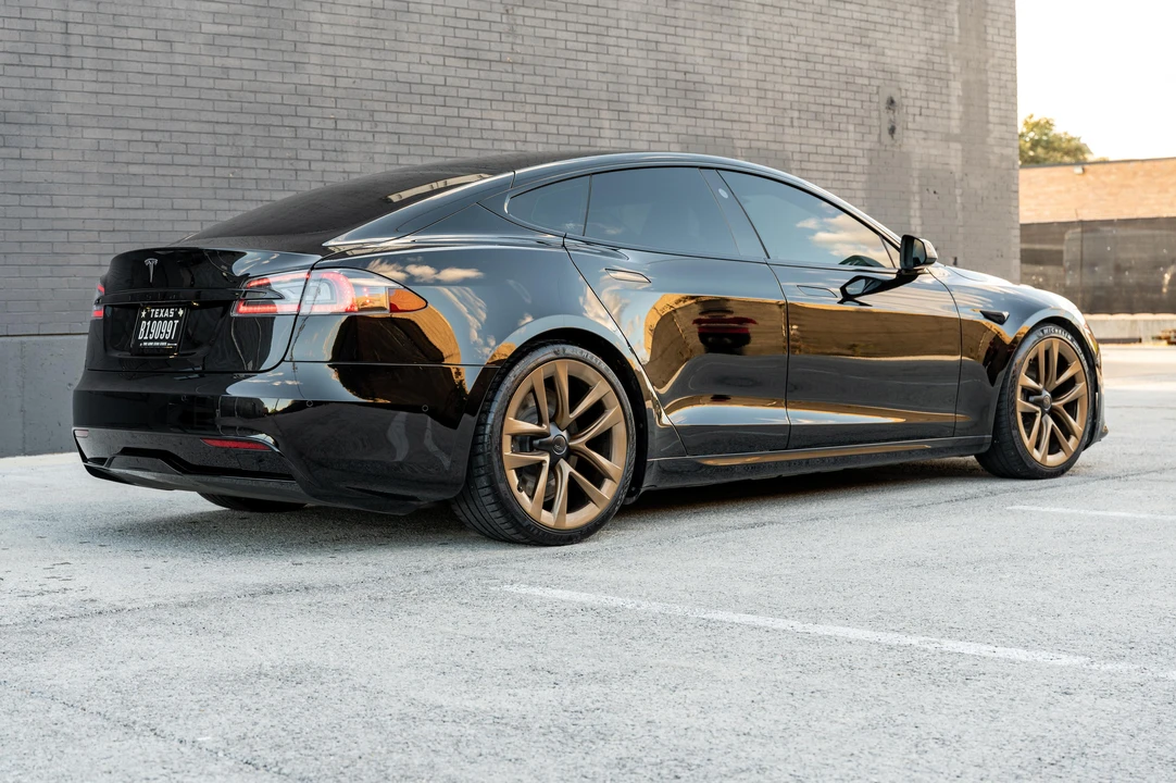2021 Tesla Model S - Image 9 of 31